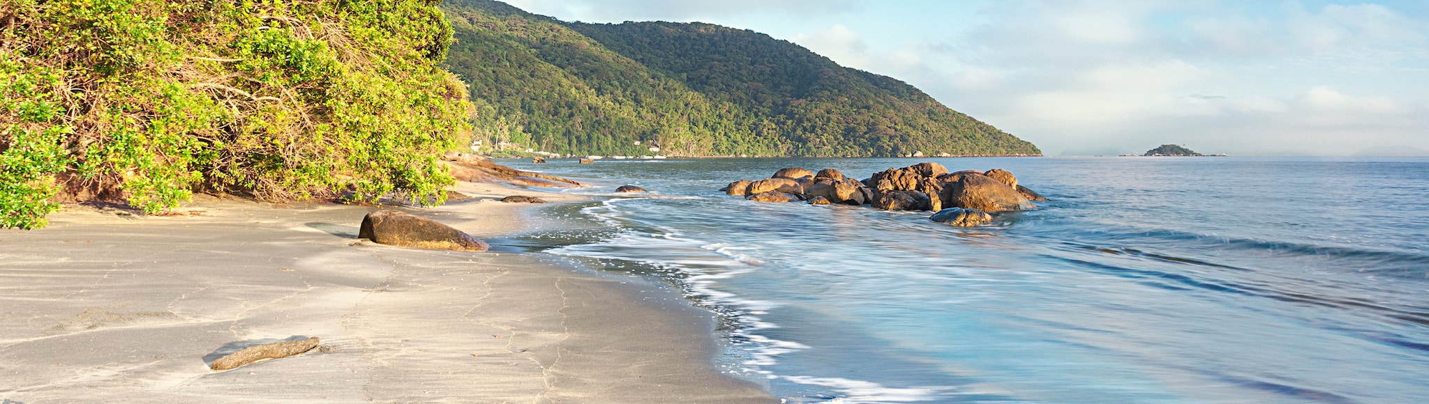 itineraryImageDesktop