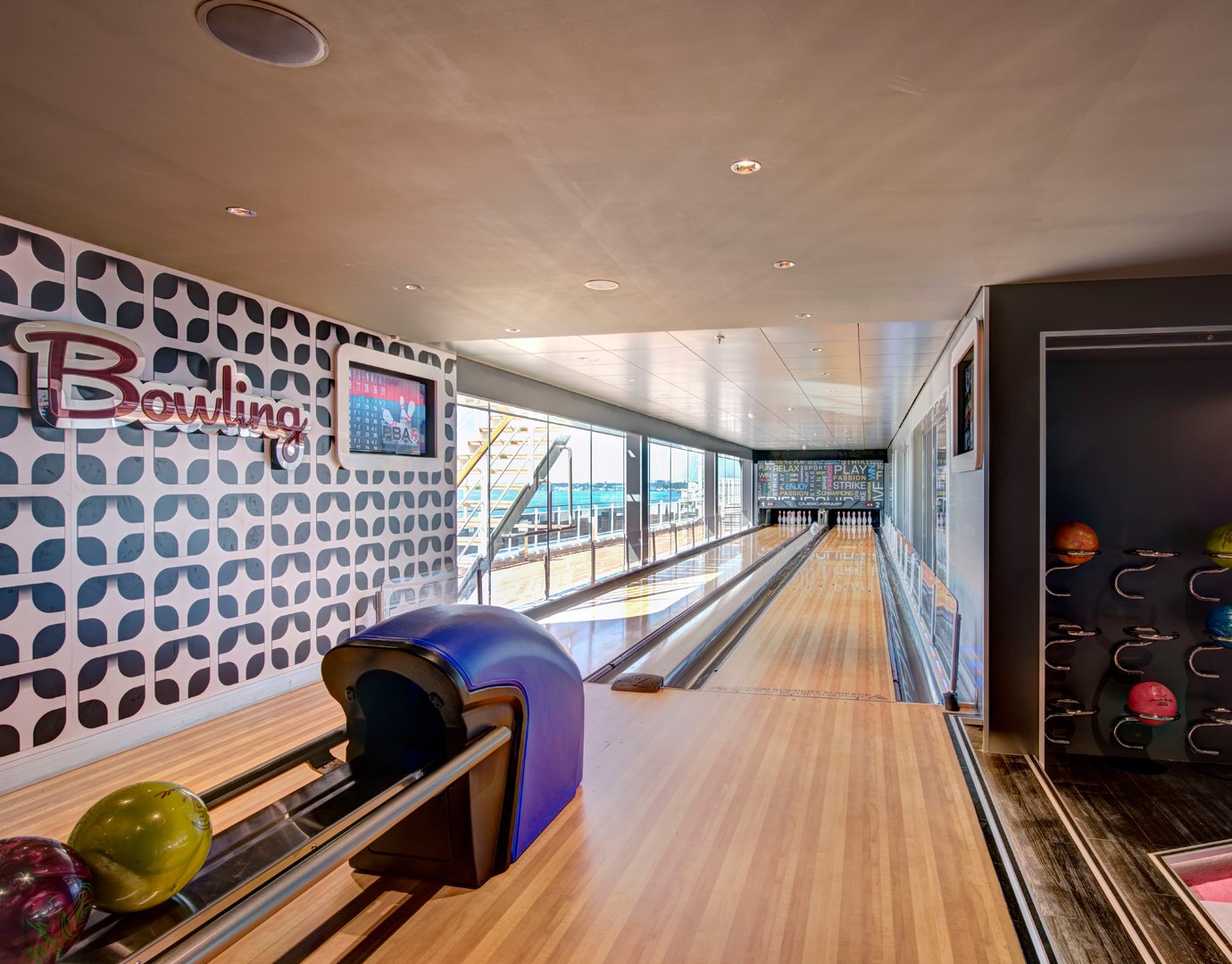MSC Bellissima Entertainment Full Size Bowling Alley 06 MSC Bellissima Entertainment Full Size Bowling Alley 06
