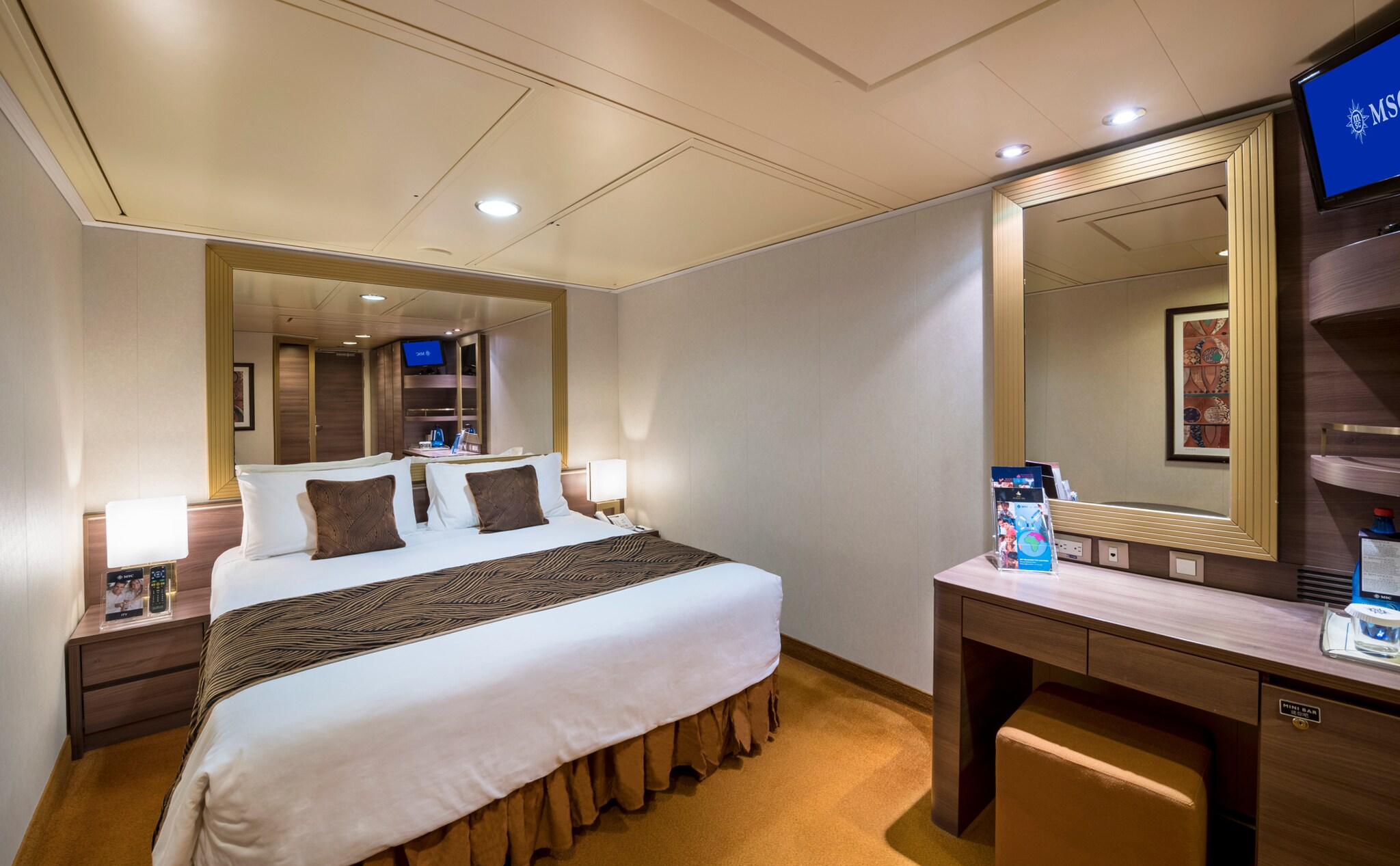 Camarotes y Suites - MSC Fantasia | MSC Cruceros
